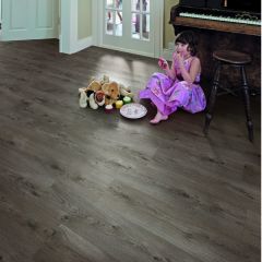 Elka Laminate, 8mm x 192mm x 1261mm, Sienna Oak, 2.179 sq.metre box.