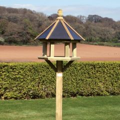 Windsor Bird House / Table