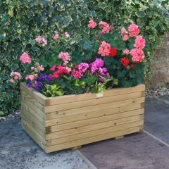This softwood planter has a smooth, planed finish. Normally stocked at our Devon yard we can also deliver