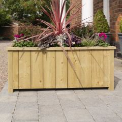 Heritage Medium Planter in its full glory. Cab be used in unison with medium and large Heritage planters as well