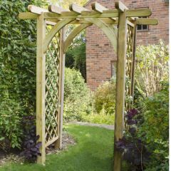 The Ultima Pergola Arch mixes traditional arched supports with contemporary lattice panels